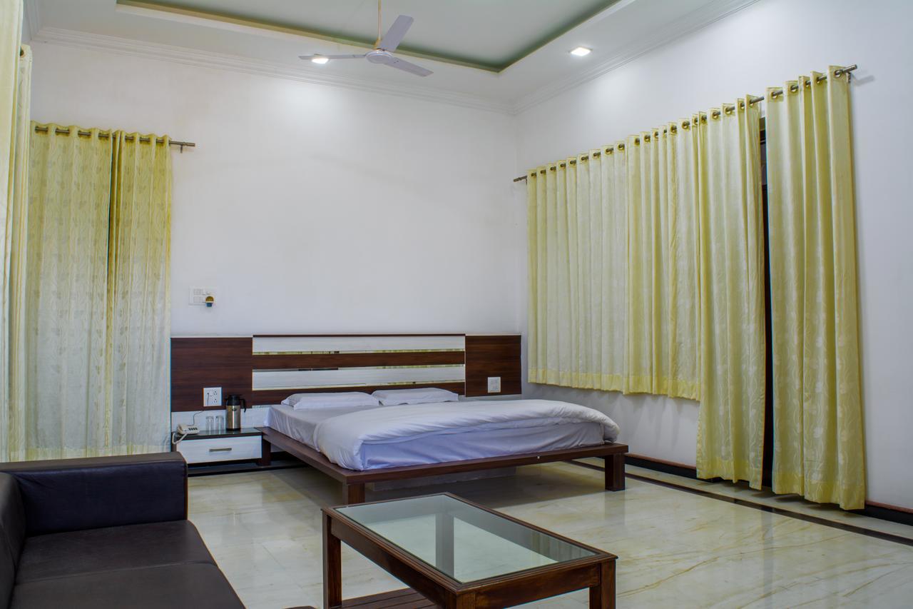 Tiger Hill Homestay Ουνταϊπούρ Εξωτερικό φωτογραφία